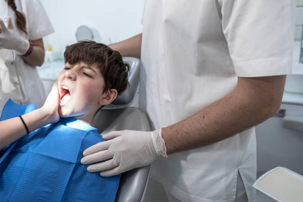 Best Emergency Dental Care for Broken or Chipped Teeth in Lake Butler, FL